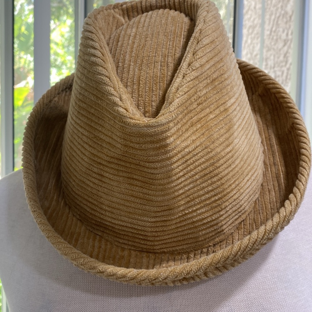 ELOPE HAT 🎩 ADULT SIZE